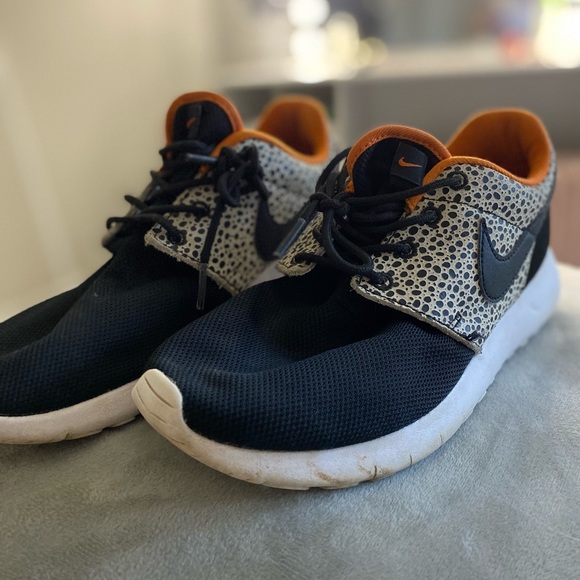 LEOPARD NIKE RUNNING SHOES Youth-4.5 (WOMENS SIZE 6) - Picture 3 of 3